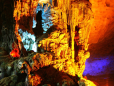 Caverna em Halong Bay